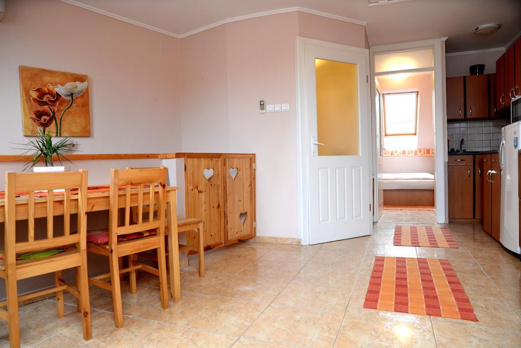 Abbazia Apartman Villa Гюла Стая снимка